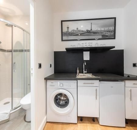 Near Eiffel Tower...Cute Little Studio Paris Ngoại thất bức ảnh